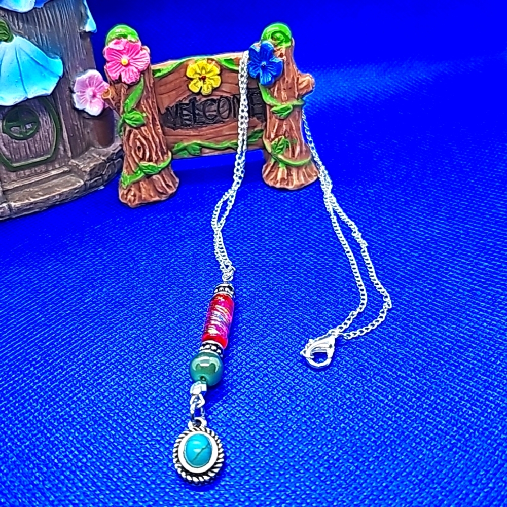 Dangle Necklace - Picture 2 of 2